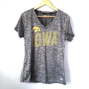 NCAA Iowa Hawkeyes Logo Adult L (12-14) Russell Athletic gray T-Shirt